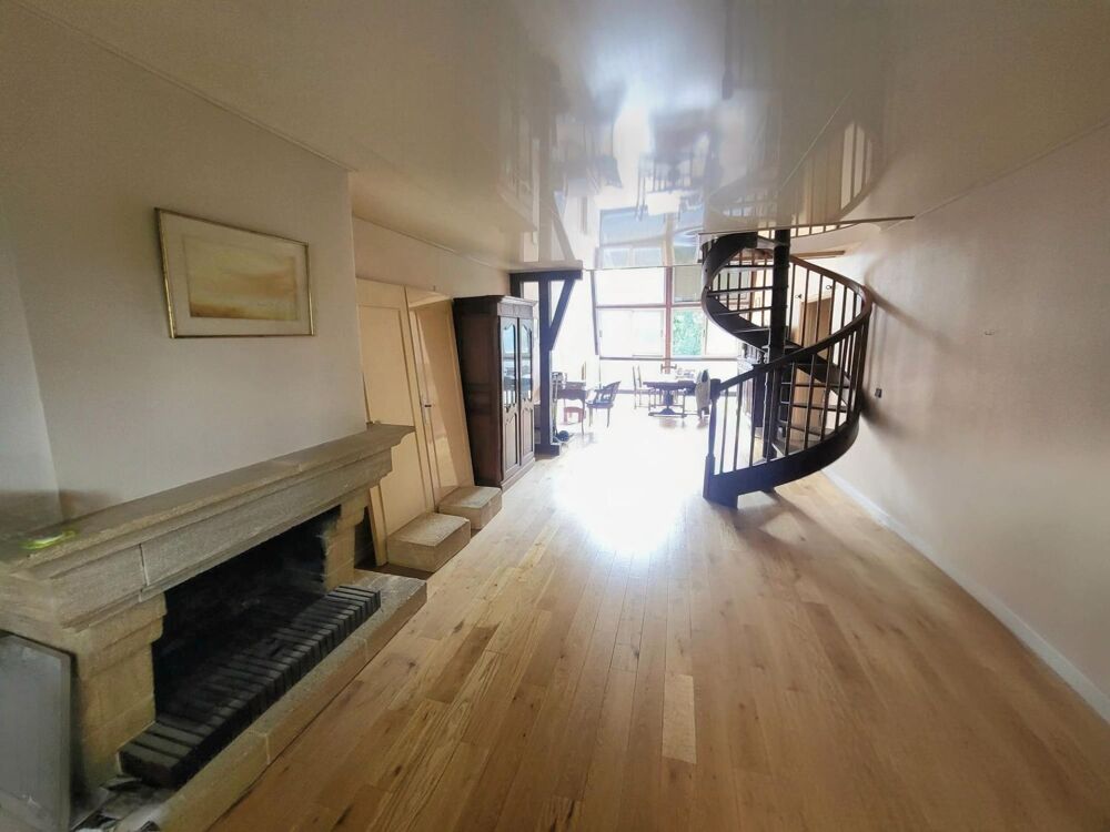 Vente Appartement Grand duplex F3 de 110m2 quartier du Halage Créteil Creteil