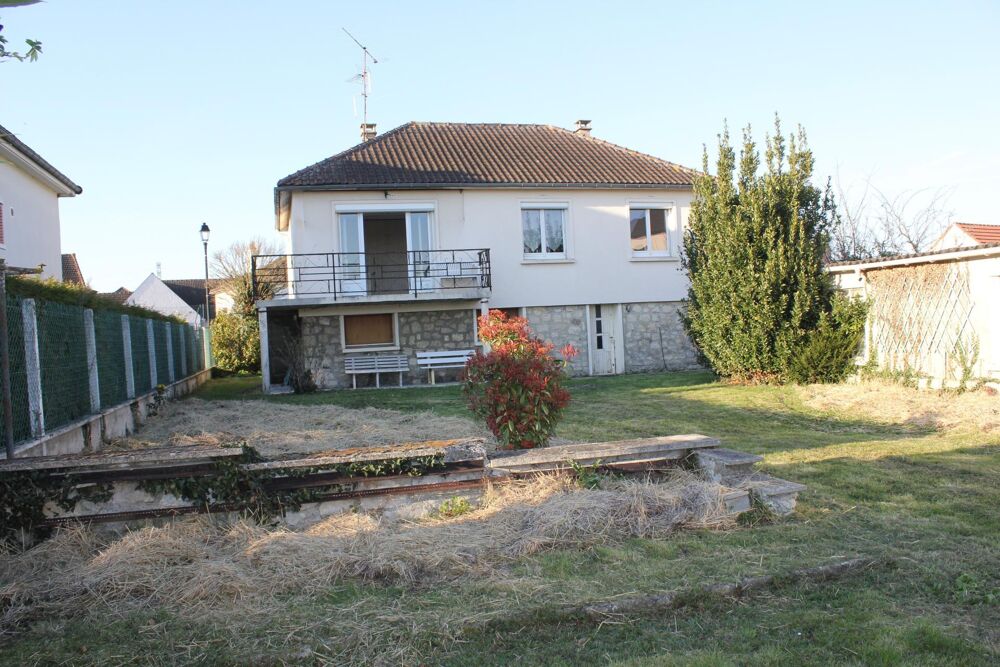 Vente Maison PROCHE DE LA GARE A PIEDS ET DE LA ZONE COMMERCIALE Les ageux