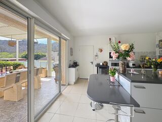  Maison � vendre 6 pi�ces 294 m�