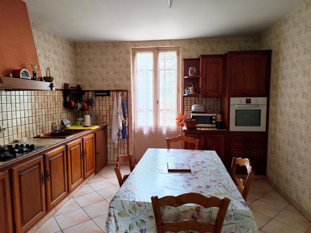 Ferme T4 avec des dépendances