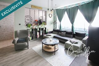  Immeuble à vendre 323 m²