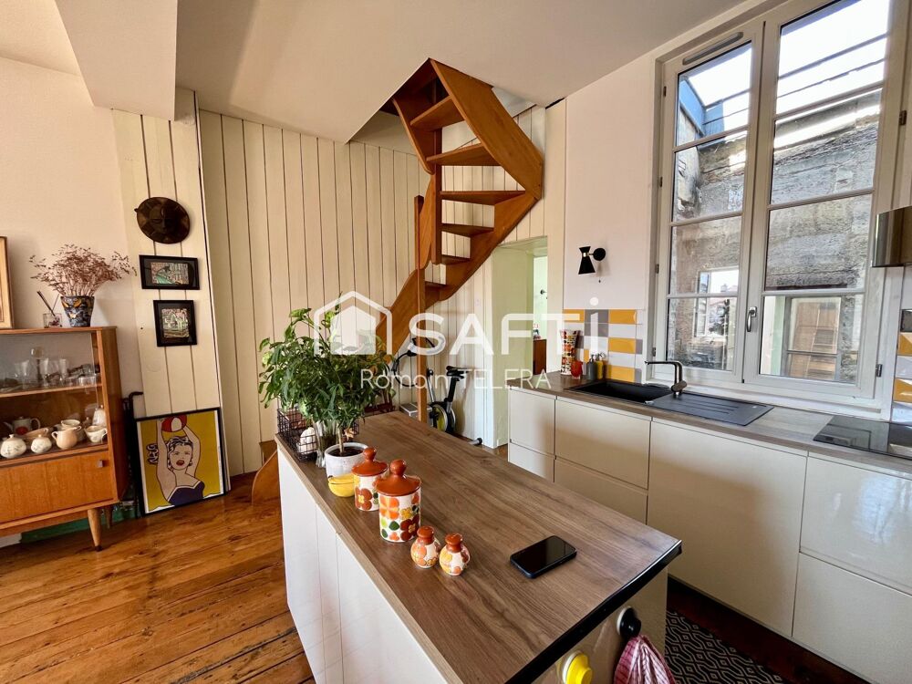 Vente Appartement Saint-Michel : T3 en duplex de 61 m² (77 m² au sol) avec vue dégagée sur la flèche et la Garrone Bordeaux