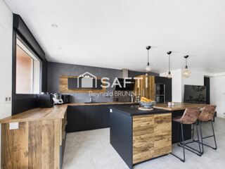 Appartement à vendre 6 pièces 174 m²