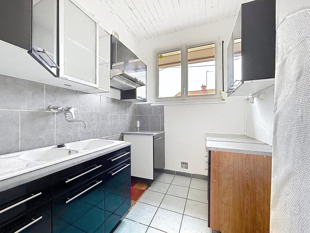Maison 3 Chambres-Jardin, Garage, stationnements