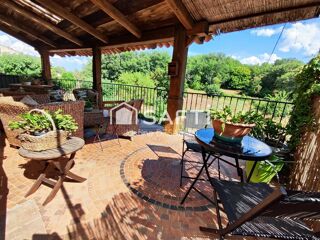 Maison - 5 pièce(s) - 137 m²