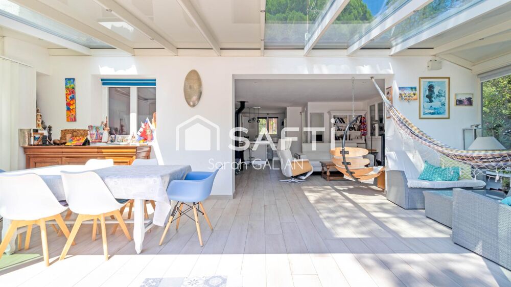 Vente Maison Plain-pied, piscine et dépendance Roquebrune-sur-argens