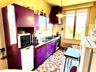  Maison � vendre 5 pi�ces 104 m� Villevallier