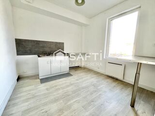  Immeuble � vendre 120 m�