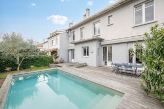  H�tel Particulier � vendre 7 pi�ces 203 m�