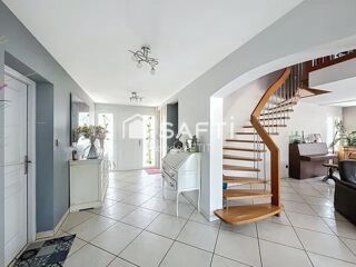  Maison à vendre 6 pièces 231 m²