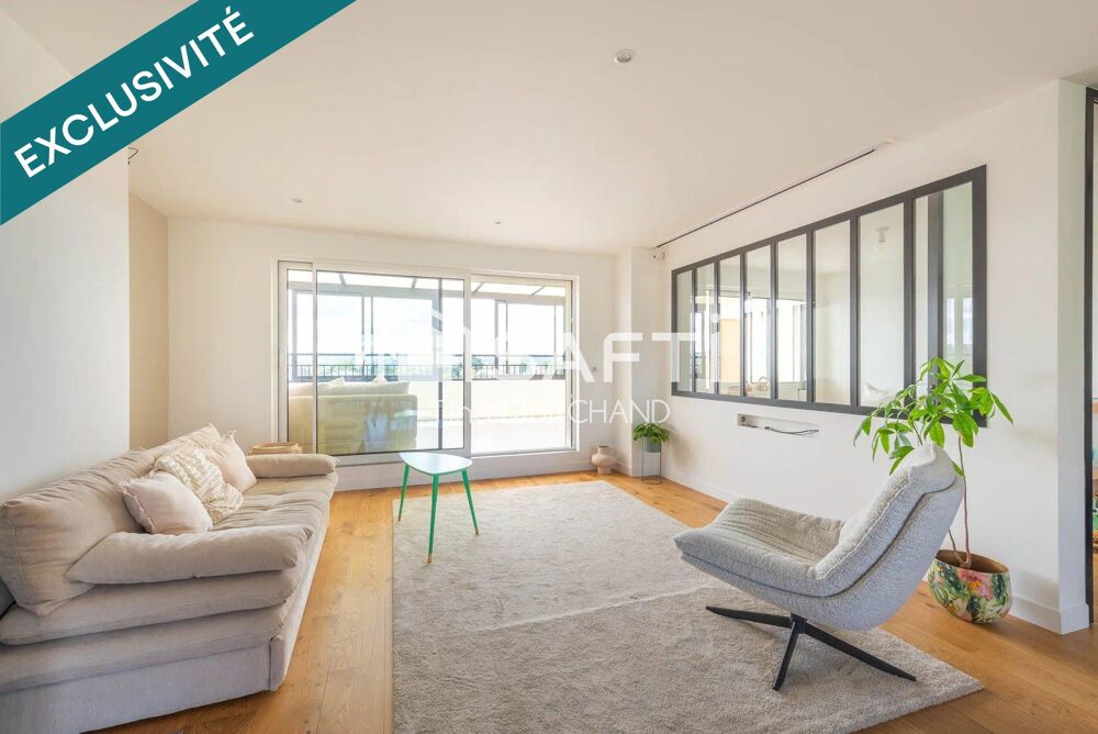 Vente Appartement Duplex 5 pièces 123 m2 avec Terrasse couverte de 28 m2 8 m RER Chatou