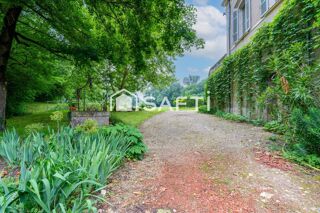  Maison � vendre 9 pi�ces 250 m�