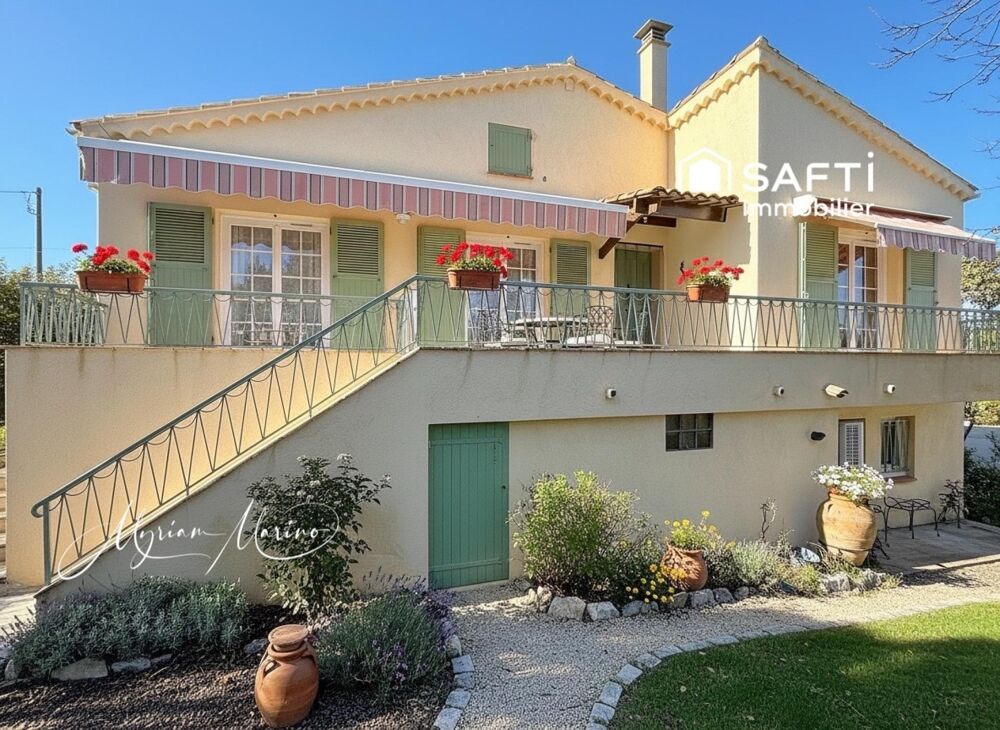 VILLA VUE MER AVEC PISCINE - SAINT AYGULF (83370)