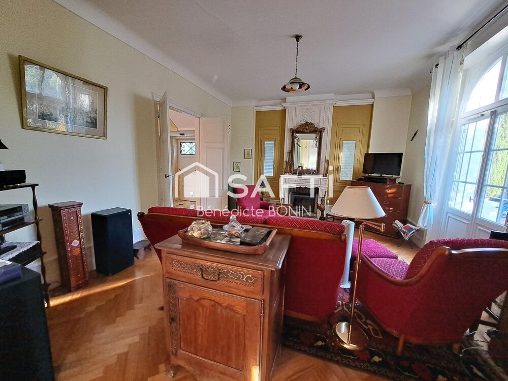 Vente Maison Demeure familiale de 1920 à proximité de la gare Saujon