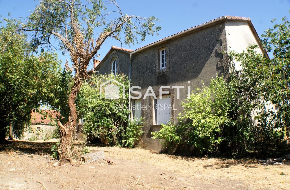 Maison 6 pièces 150 m² · à Saint-Pierre-du-Chemin · 150 m² · 141 500 €