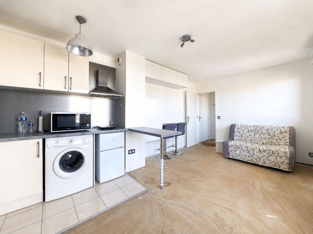 Studio avec terrasse et parking