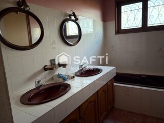  Maison  vendre 6 pices 155 m