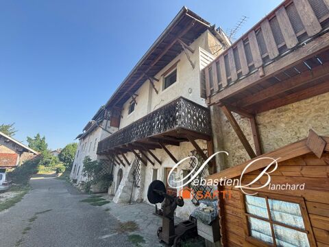   Vente Maison Maison - 8 pice(s) - 136 m