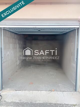  Parking / Garage à vendre 13 m²