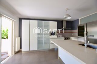  Maison � vendre 8 pi�ces 208 m�