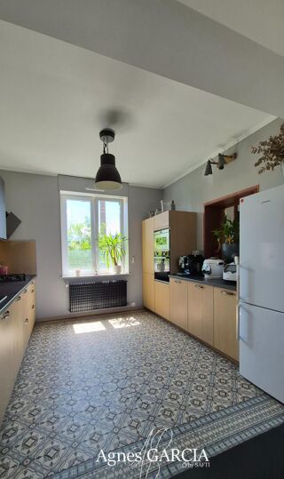  Maison à vendre 8 pièces 132 m²
