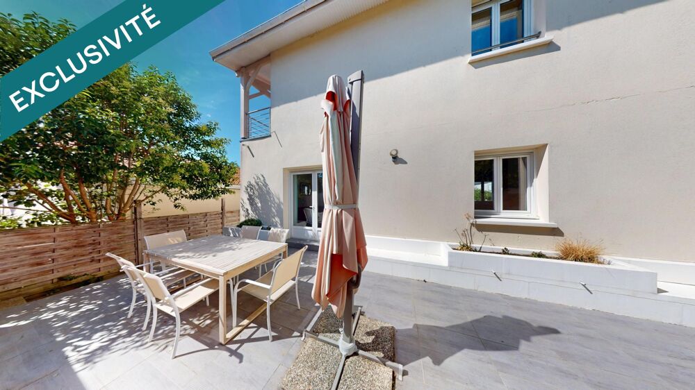 HAUT DE BASSENS MAISON AVEC TERRASSE GRAND GARAGE