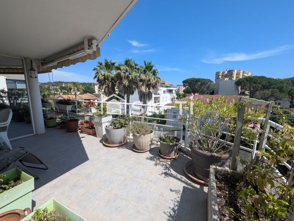 Vente Appartement Superbe appartement situé dans une petite Résidence de 2021 avec deux stationnements privatifs Saint-raphael