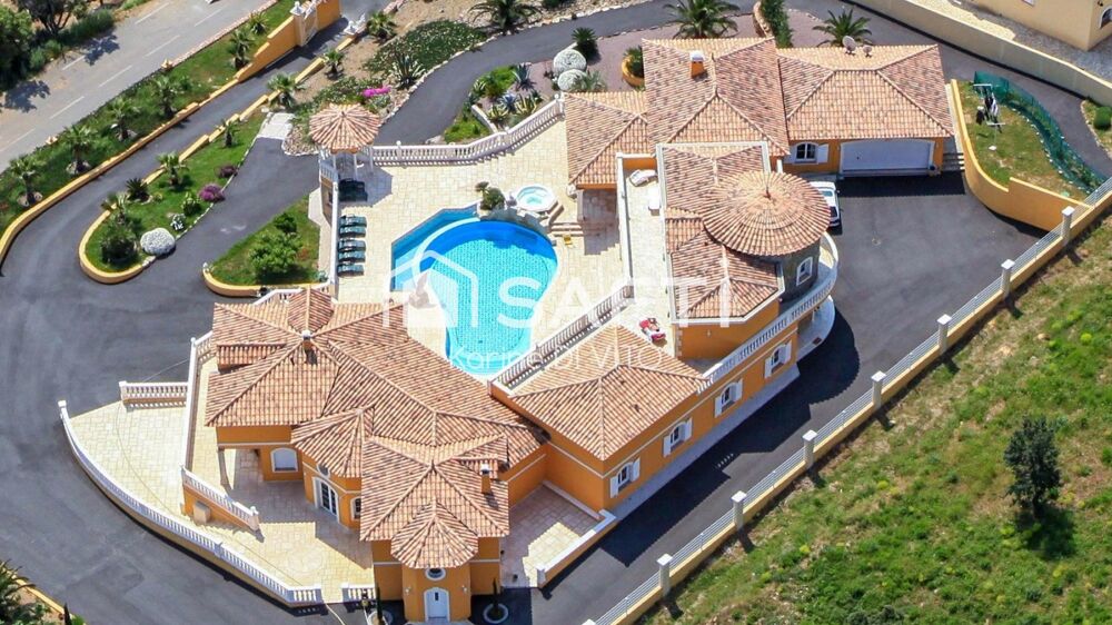  vendre  Maison Roquebrune-sur-Argens (83520)