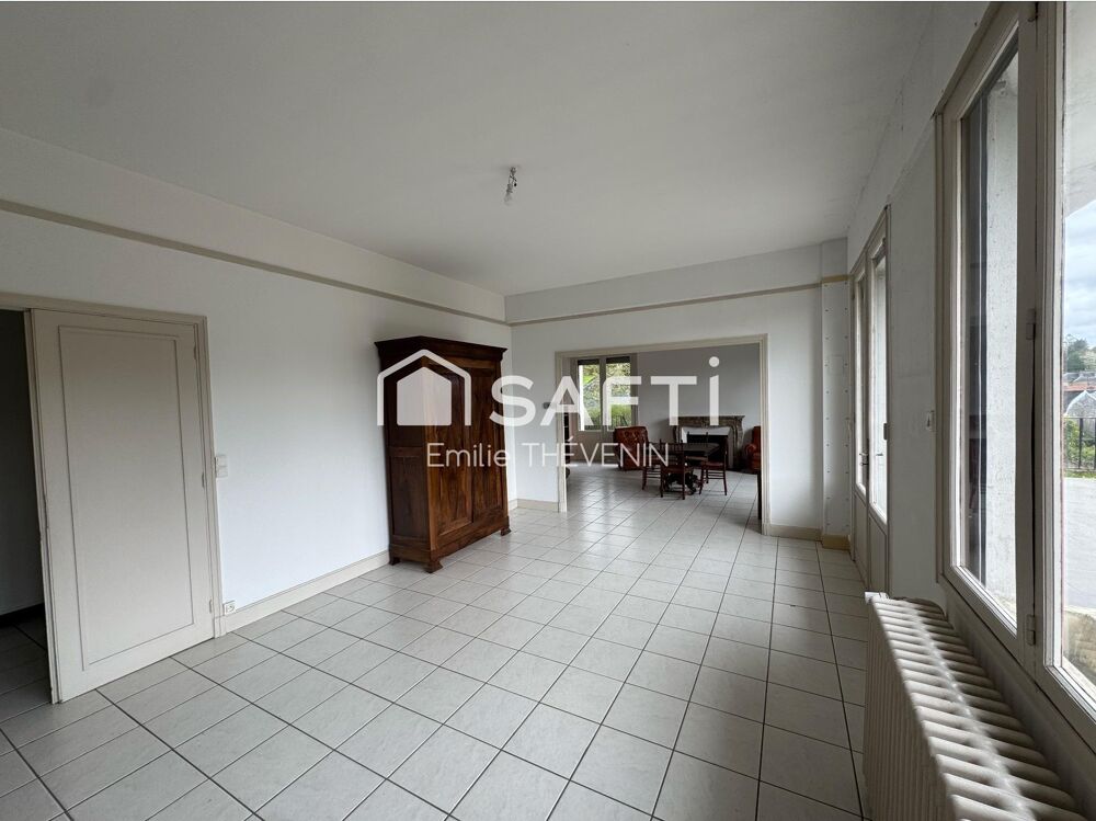 Maison - 11 pièces - 298m2