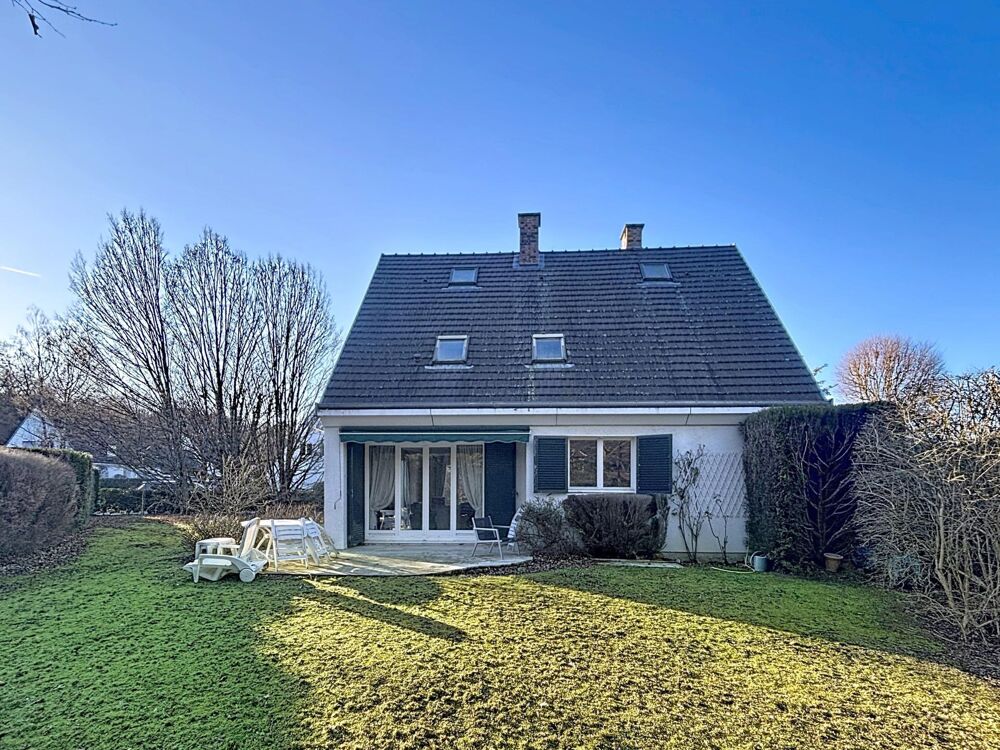 Vente Maison Rare � la vente ! Maison de type St Cloud au Parc des Aigles Chantilly