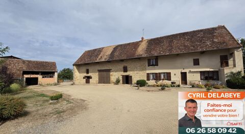   Ferme T3 de caractère à Saint-Marcelin-de-Cray : cour fermée, partie vie de plain-pied et dépendances à foison Maison - 4 pièce(s) - 120 m²