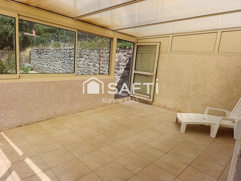 Maison avec jardin et dépendances