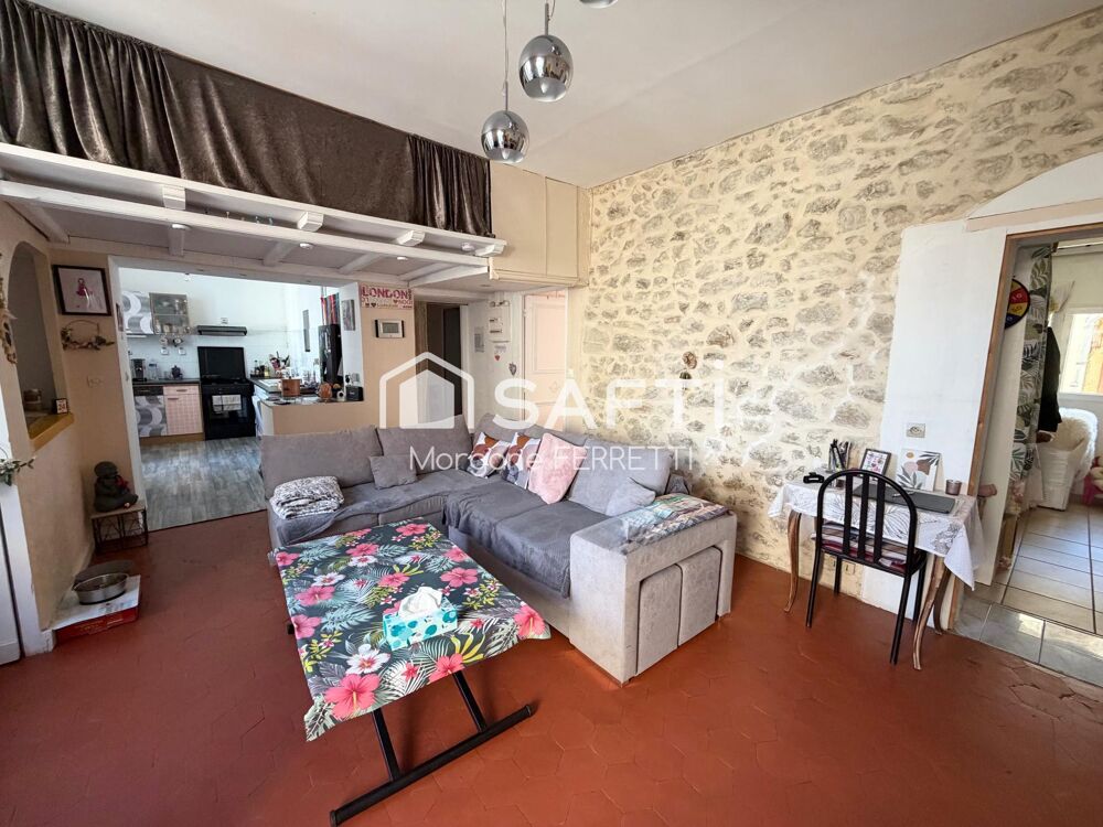 MAISON DE VILLAGE 63 M² AVEC EXTÉRIEUR ET DÉPENDANCE DE 45 M² AMÉNAGEABLE