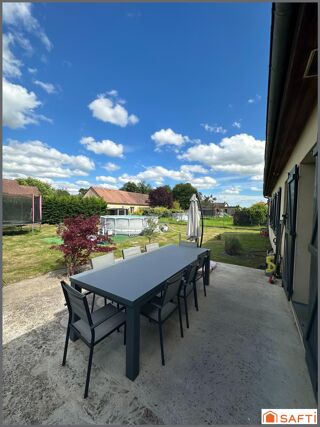  Maison  vendre 6 pices 121 m