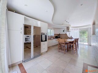  Maison à vendre 7 pièces 325 m²