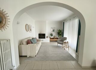  Maison à vendre 10 pièces 197 m²