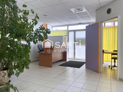 Au coeur de Lespinasse spacieux local professionnel 197000 31150 Lespinasse