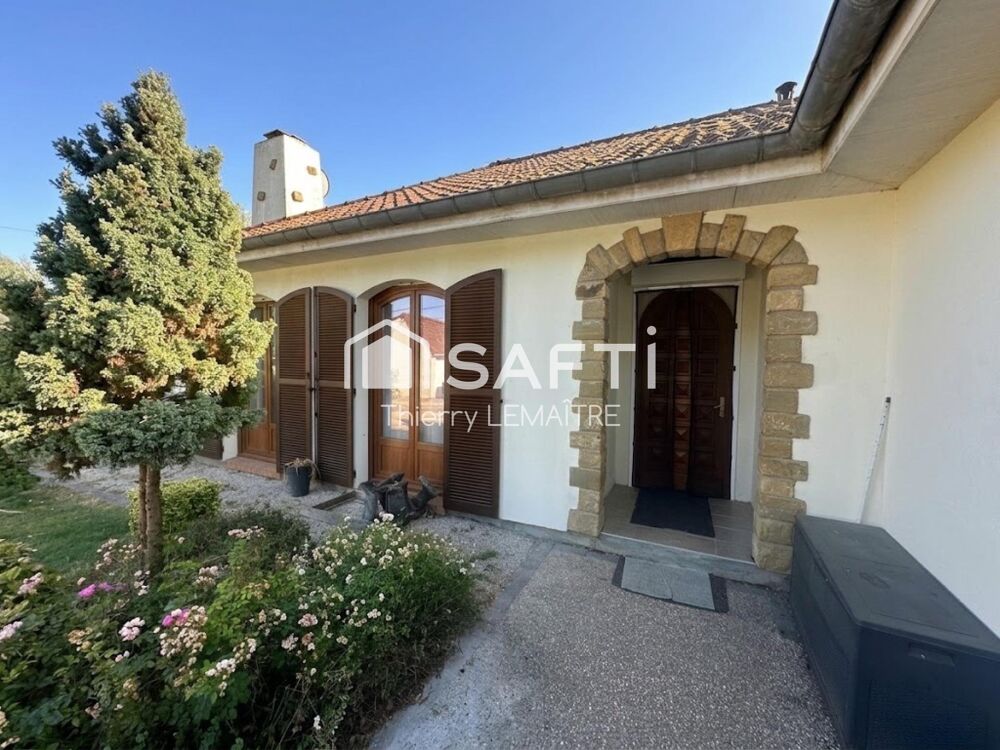 Vente Maison Terrain de 8000 m2 et sa maison dans le quartier du Marais à Guines. Guines