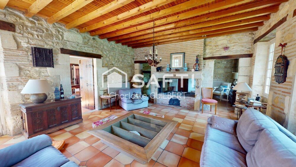 Château avec salle de réception et Piscine