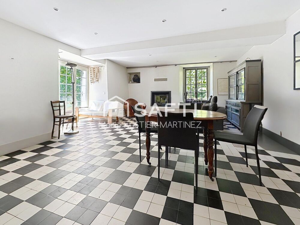 Les Fours du Roy", maison familiale de caractère d'environ 145 m² - 6 pièces - 4 chambres - chargée d'histoire et d'authenticité