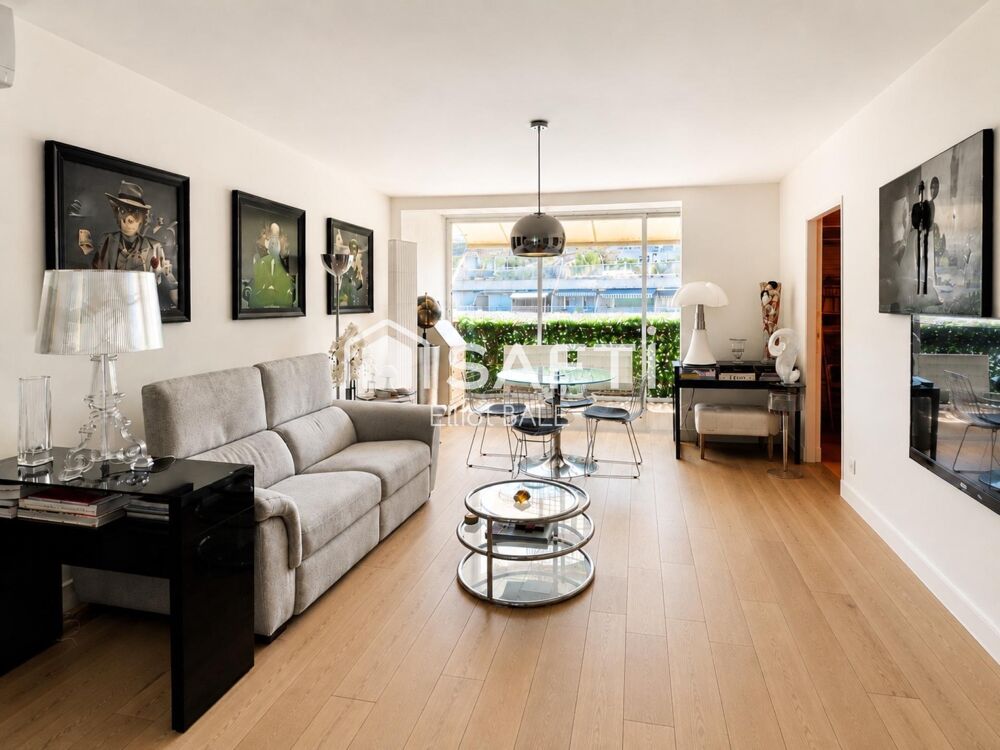 Appartement 5 pièces 91 m² · à Saint-Tropez · 91 m² · 1 090 000 €