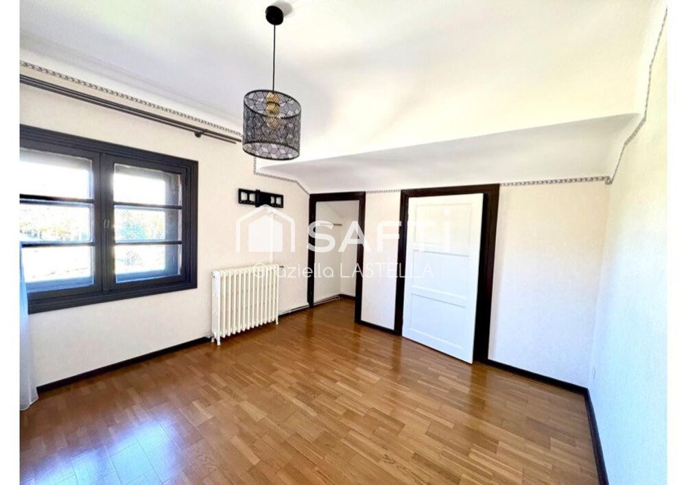 Maison familiale 4 pièces  136 m² au sol  Terrain 500 m² sans vis-à-vis  Pont-de-Claix