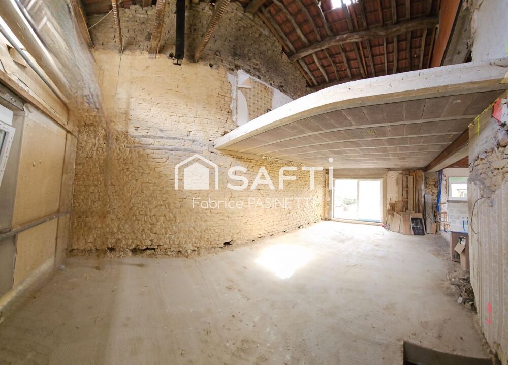 Maison 130m² à rénover (gros potentiel) proche Luxembourg