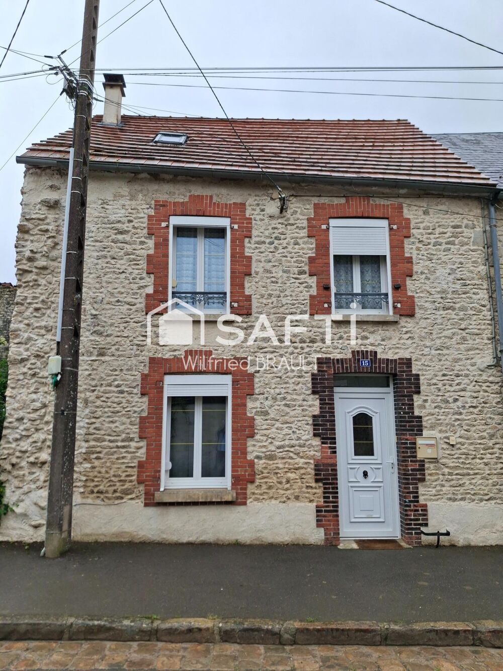 Maison d'habitation de 82 m2, à Erceville 45480