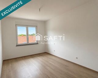  Immeuble à vendre 840 m²