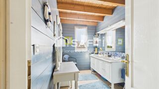  Maison � vendre 8 pi�ces 234 m�