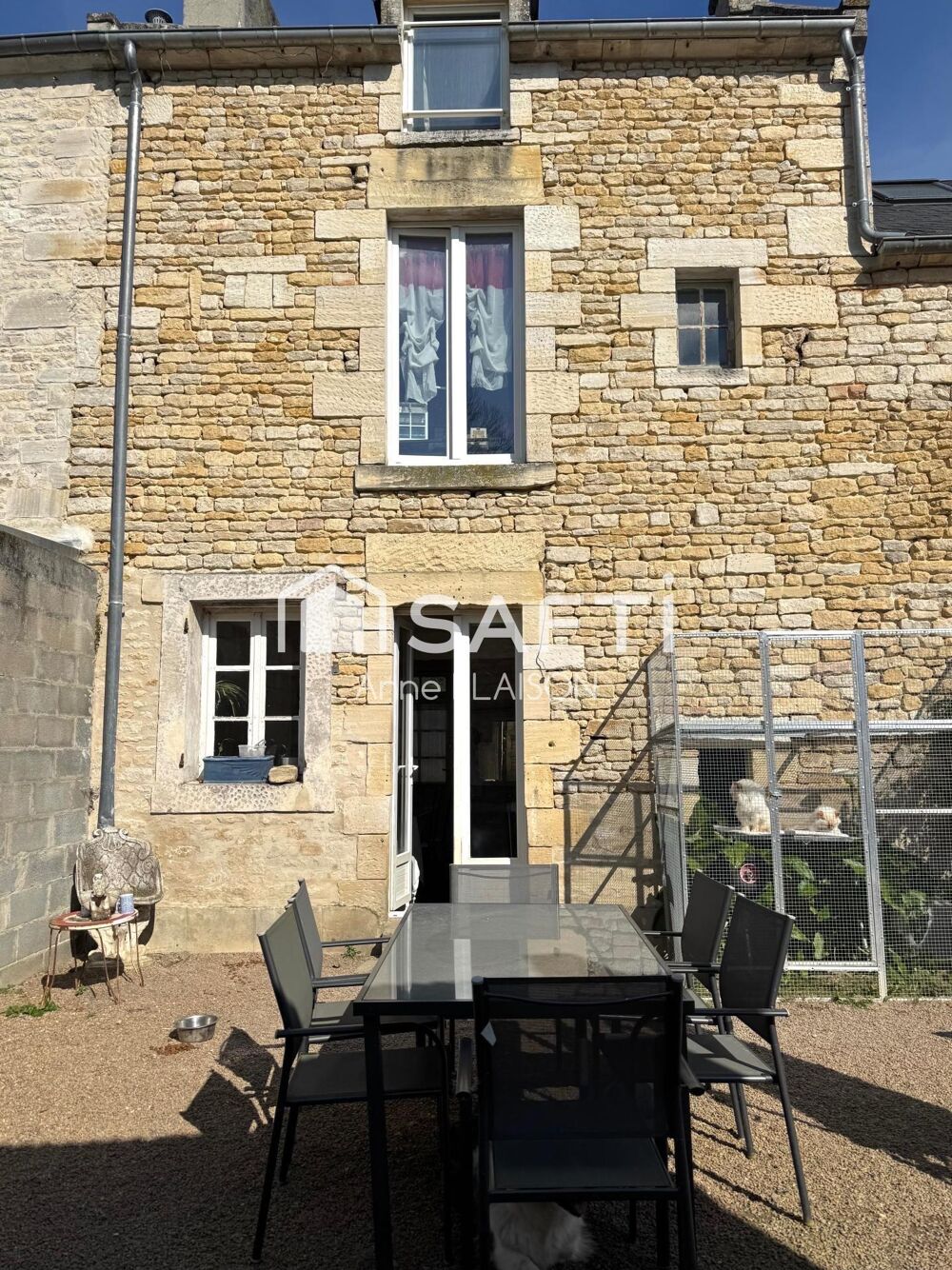 Vente Maison Elegance et cachet en pierre à Reviers Reviers