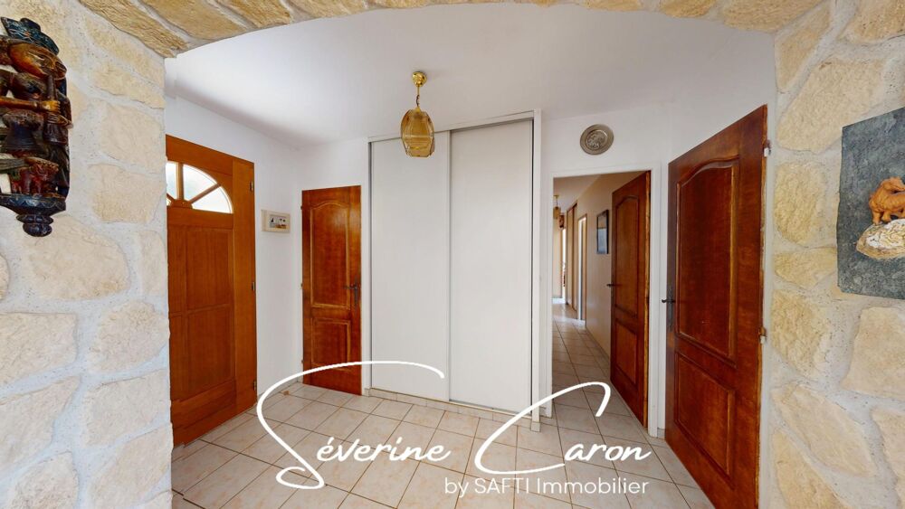 Vente Maison Villa plain-pied à Sainte-Anastasie-sur-Issole avec piscine Sainte-anastasie-sur-issole