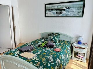  Immeuble à vendre 708 m²