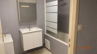  Appartement à louer 2 pièces 44 m²